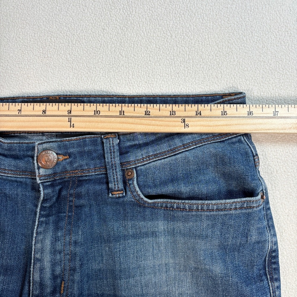 DU/ER Jeans Men's 32x25 Blue L2X Slim Fit Stretch Tapered Performance Denim DUER - Picture 8 of 16